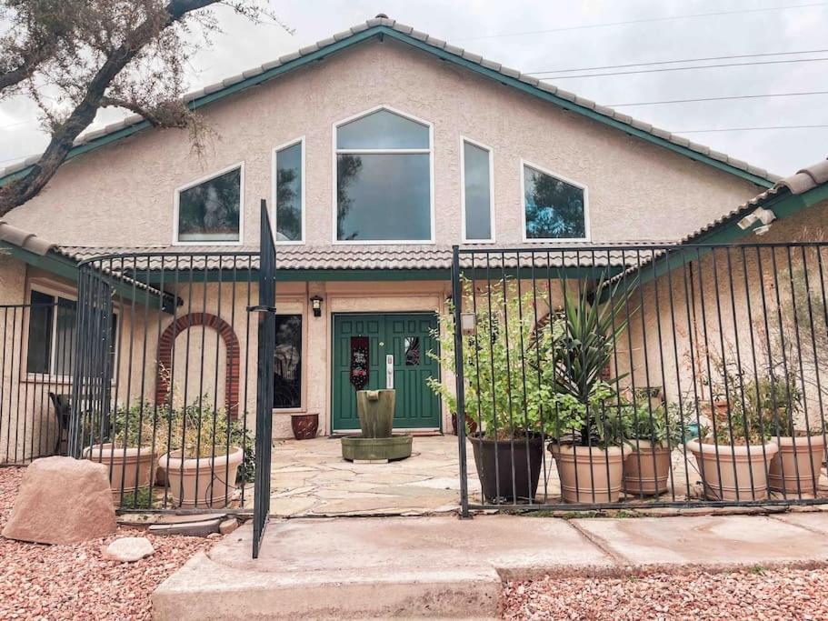 *Entertainment Villa* 5Min To Strip Optional Heated Pool Jacuzzi! Las Vegas Extérieur photo
